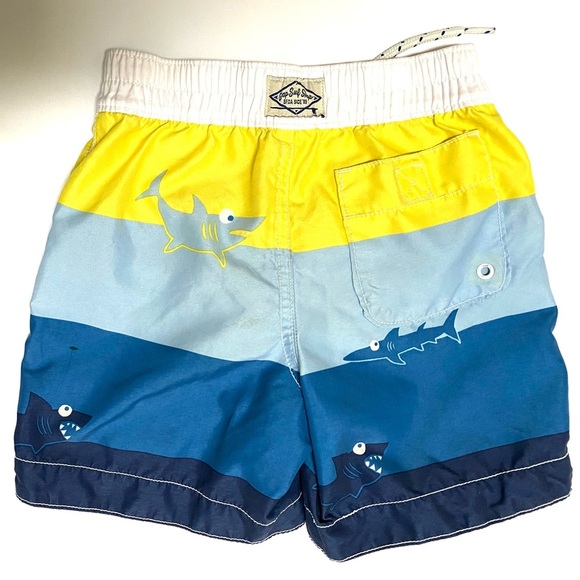 GAP Kids Baby Shark Print Lined Swim Shorts - Yellow and Blue 3T - Picture 2 of 5
